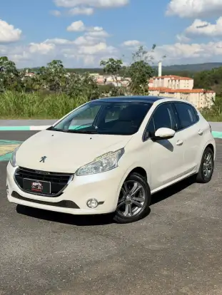 PEUGEOT-208-2014