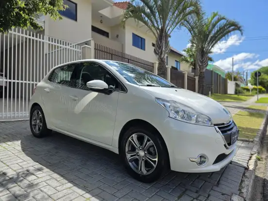 PEUGEOT-208-1.6 GRIFFE 16V FLEX 4P MANUAL PEUGEOT-208-2013