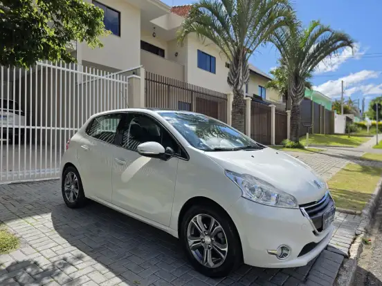 PEUGEOT-208-1.6 GRIFFE 16V FLEX 4P MANUAL PEUGEOT-208-2013