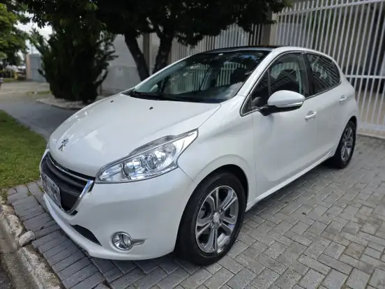 PEUGEOT-208-1.6 GRIFFE 16V FLEX 4P MANUAL PEUGEOT-208-2013