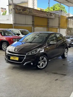 PEUGEOT-208-2017