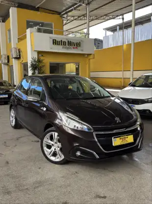 PEUGEOT-208-2017