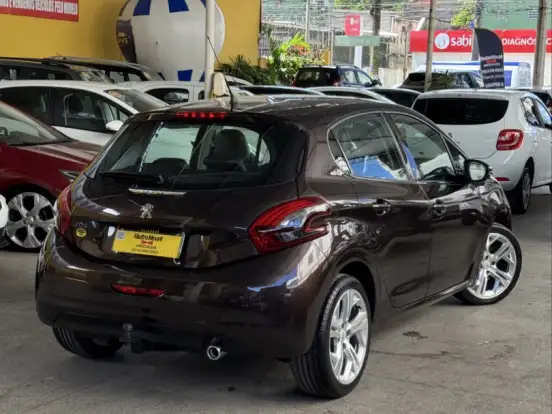 PEUGEOT-208-1.6 URBANTECH 16V FLEX 4P AUTOMÁTICO PEUGEOT-208-2017