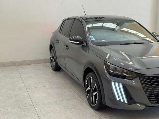 PEUGEOT-208-2025
