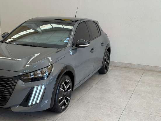 PEUGEOT-208-2025
