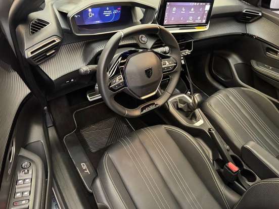PEUGEOT-208-2025