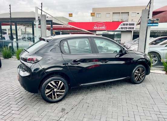 PEUGEOT-208-2022