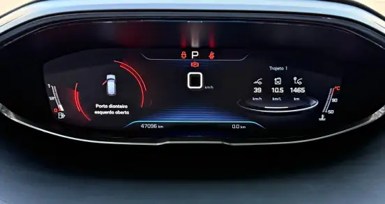 PEUGEOT-3008-1.6 GRIFFE PACK THP 16V GASOLINA 4P AUTOMÁTICO PEUGEOT-3008-2018