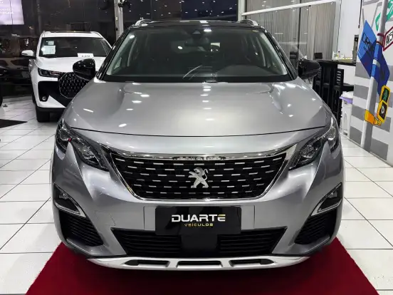 PEUGEOT-3008-2020