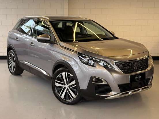 PEUGEOT-3008-2017