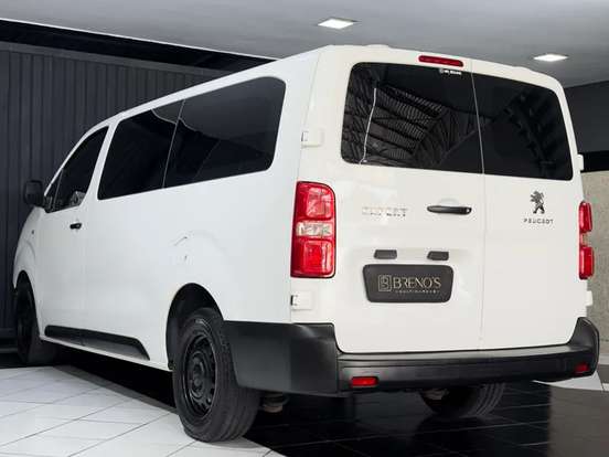 PEUGEOT-EXPERT-2022