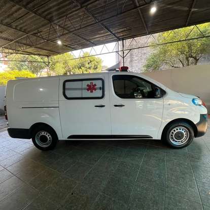 PEUGEOT-EXPERT-2019