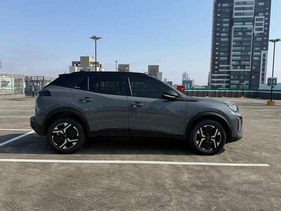 PEUGEOT-2008-2025