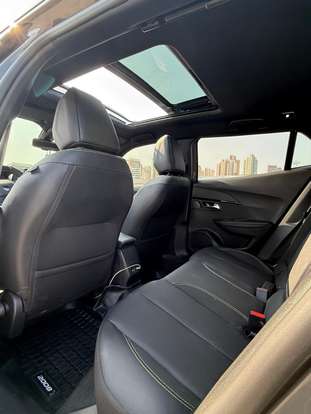 PEUGEOT-2008-2025