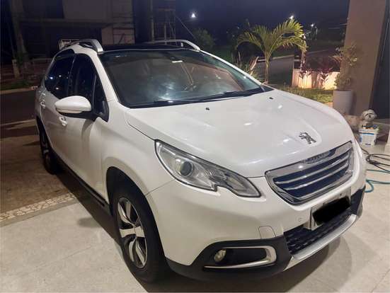 PEUGEOT-2008-2017