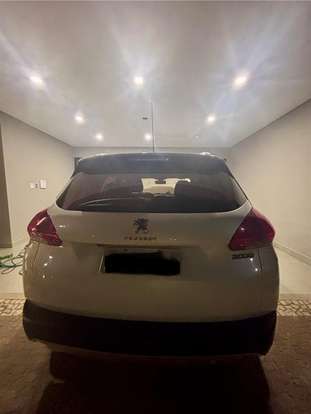 PEUGEOT-2008-2017