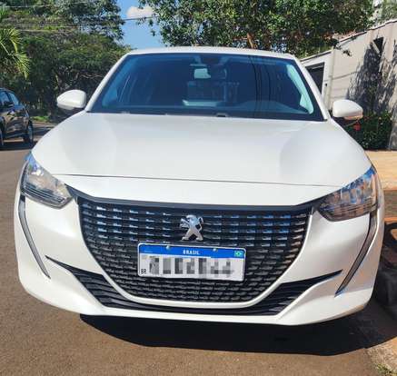 PEUGEOT-208-2022
