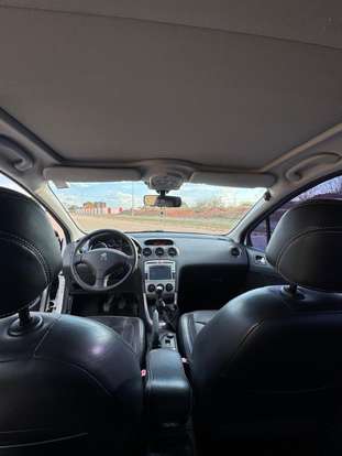 PEUGEOT-308-2013