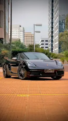 PORSCHE-718-2023