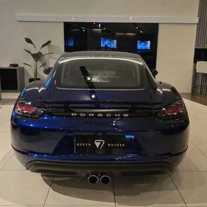 PORSCHE-718-2021