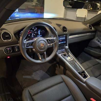 PORSCHE-718-2024