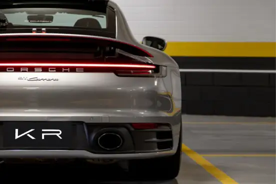 PORSCHE-911-2021