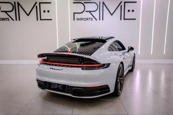 PORSCHE-911-2024