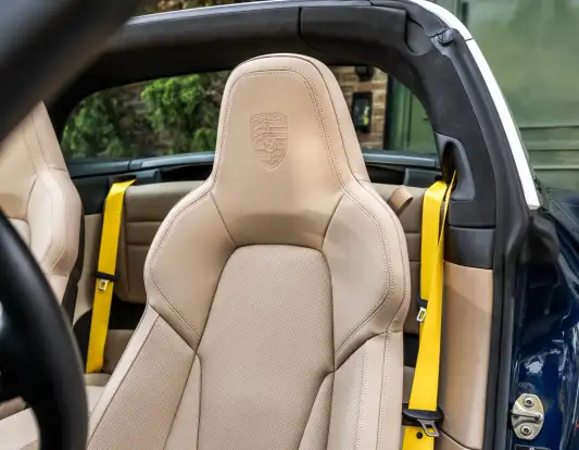 PORSCHE-911-2023