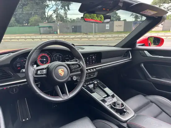 PORSCHE-911-2023