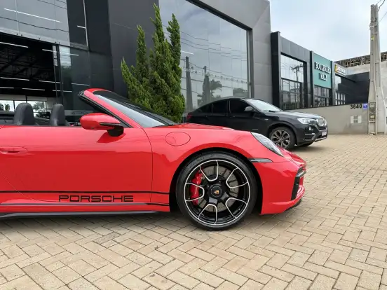 PORSCHE-911-2023