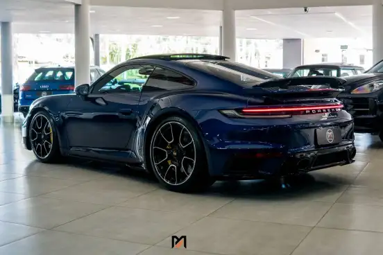 PORSCHE-911-2023
