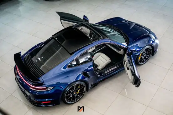 PORSCHE-911-2023