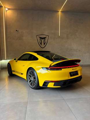 PORSCHE-911-2022