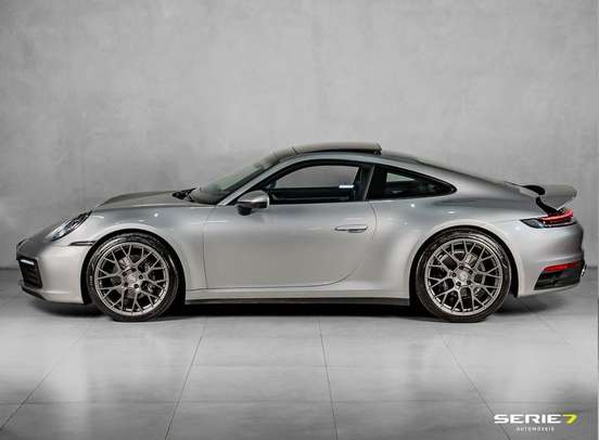 PORSCHE-911-2022
