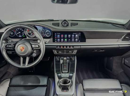 PORSCHE-911-2022
