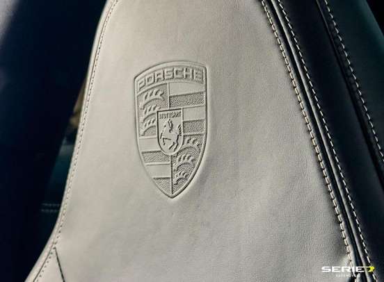 PORSCHE-911-2022