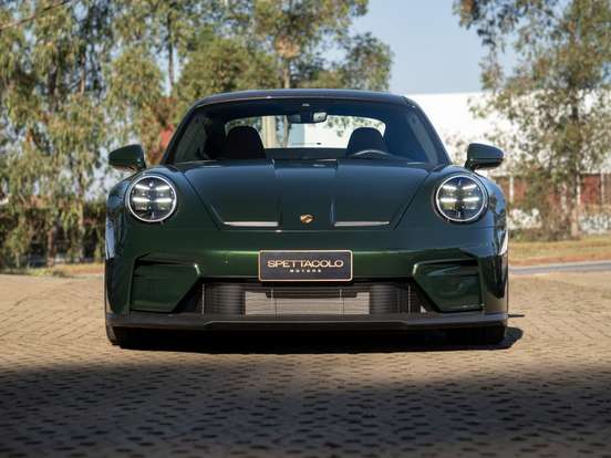 PORSCHE-911-2025