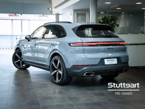 PORSCHE-CAYENNE-2024