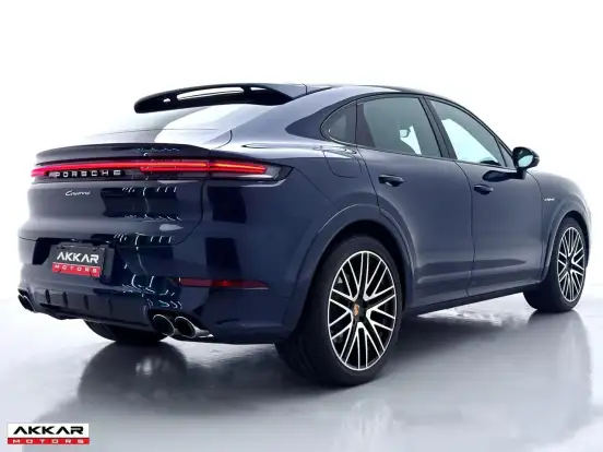 PORSCHE-CAYENNE-2025