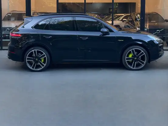 PORSCHE-CAYENNE-3.0 V6 E-HYBRID PLATINUM EDITION AWD TIPTRONIC S PORSCHE-CAYENNE-2022