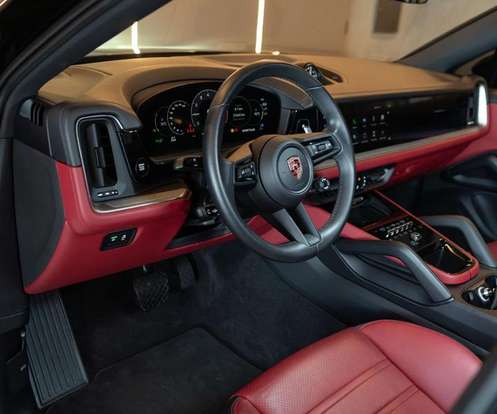 PORSCHE-CAYENNE-2024
