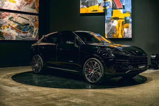 PORSCHE-CAYENNE-2024