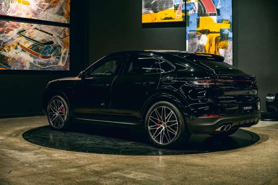 PORSCHE-CAYENNE-2024