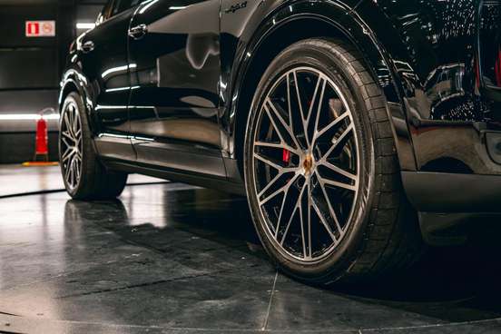 PORSCHE-CAYENNE-2024