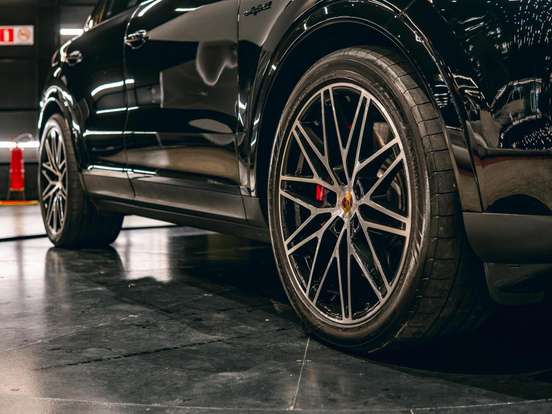 PORSCHE-CAYENNE-3.0 V6 E-HYBRID COUPÉ AWD TIPTRONIC S PORSCHE-CAYENNE-2024
