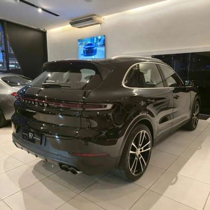 PORSCHE-CAYENNE-2024