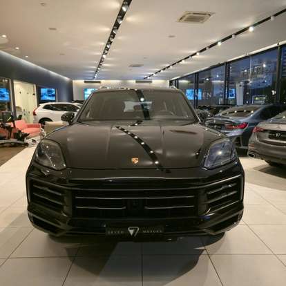 PORSCHE-CAYENNE-2024