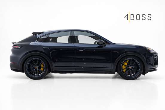 PORSCHE-CAYENNE-2023