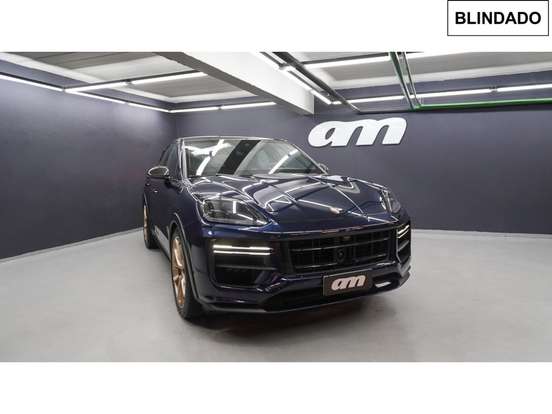 PORSCHE-CAYENNE-2025