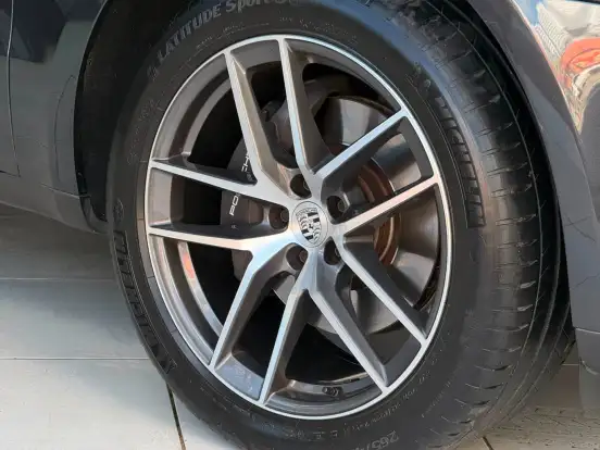 PORSCHE-MACAN-2.0 TURBO GASOLINA PDK PORSCHE-MACAN-2023